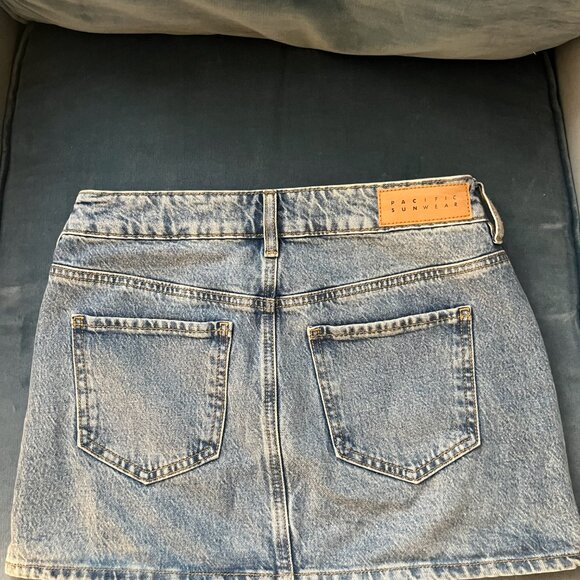 Pacsun Bella Stretch Medium Indigo Mid Rise Denim Mini Skirt - Picture 3 of 4